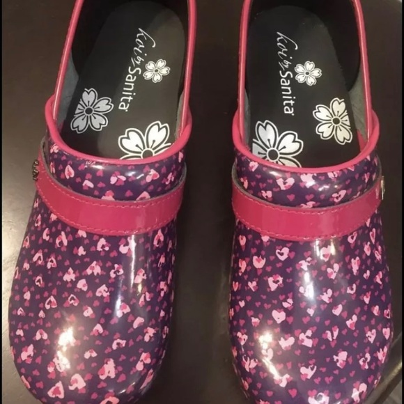KOI by Sanita Professional Clogs; Pink & Purple Hearts! - Picture 2 of 6